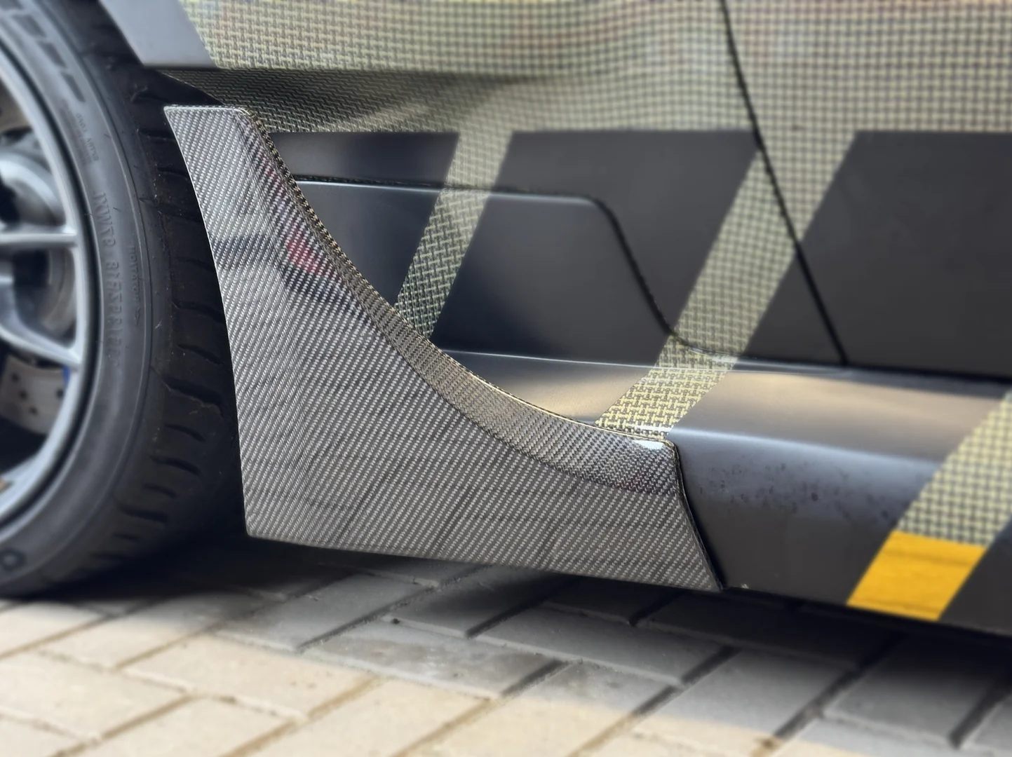 Rear Right Sideskirt flare thumbnail 4